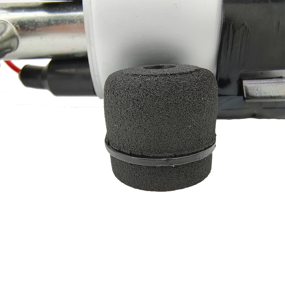 Fuel Pump 15100-94900 For Suzuki DT115 DT140 86-00 DT150 DT200 98-00 DT225