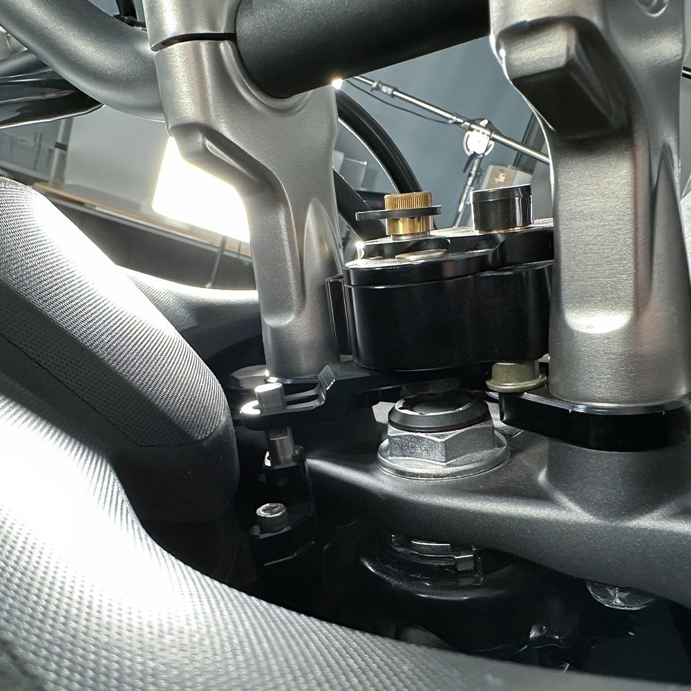Steering Damper Stabilizer with Mount Bracket For Honda XL750 Transalp750 23-25