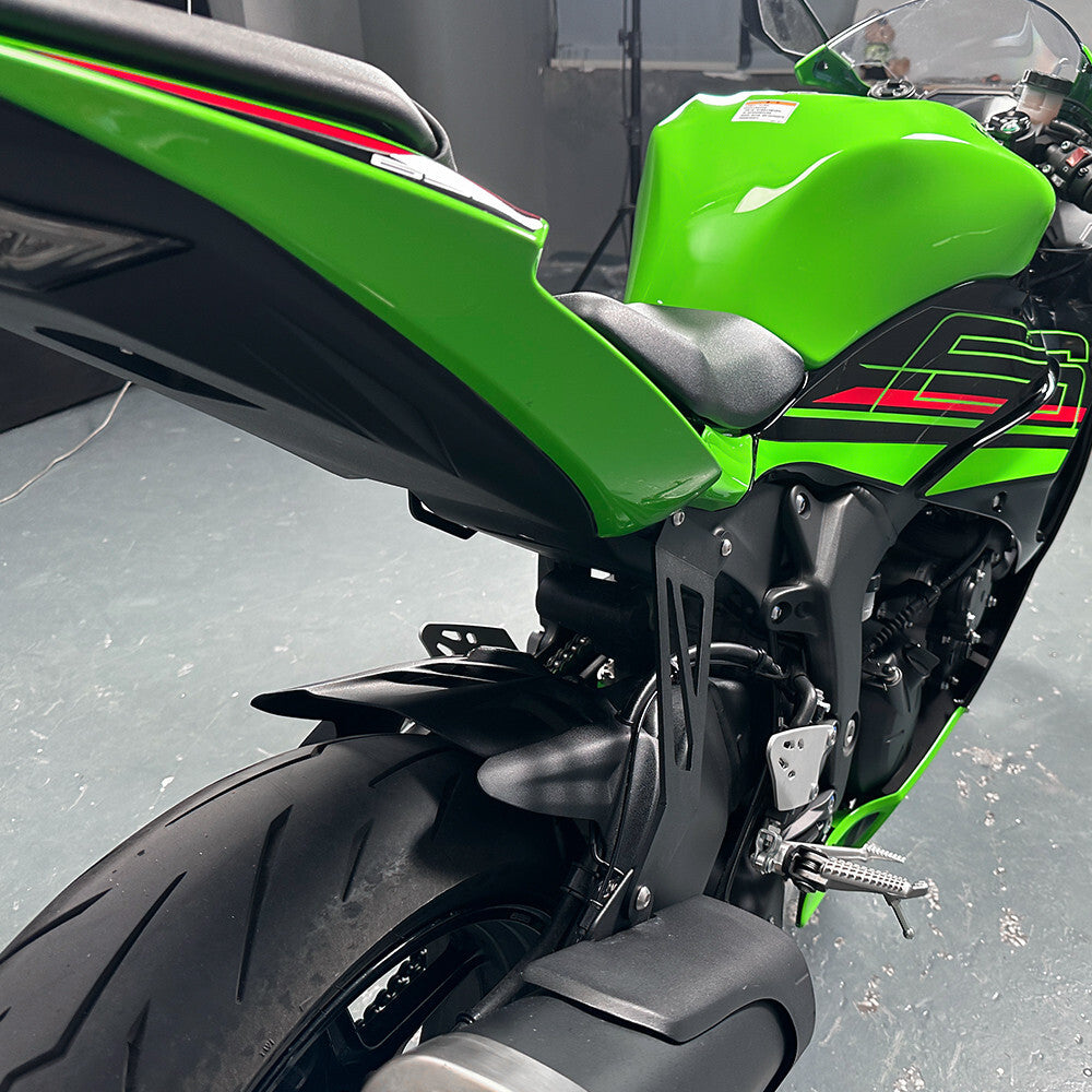 Rear Footrest Blanking Plates Footpeg Exhaust Bracket For KAWASAKI NINJA ZX-6R+
