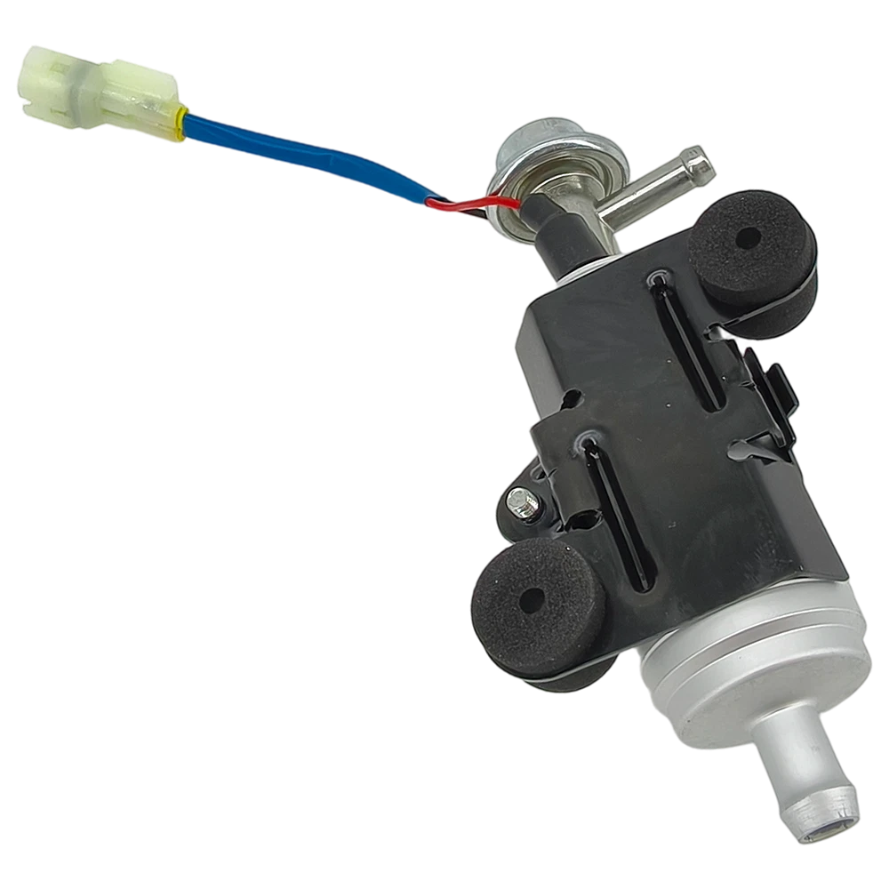 Fuel Pump 15100-94900 For Suzuki DT115 DT140 86-00 DT150 DT200 98-00 DT225